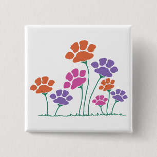Badge Carré 5 Cm Jardin de fleurs à empreintes de pattes