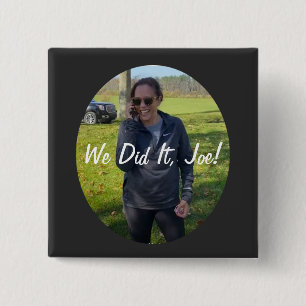 Badge Carré 5 Cm Kamala Harris, Vice President-Elect "We Did It!"