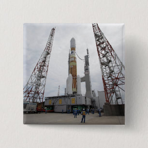 Badge Carré 5 Cm La fusée H-IIB sur la plate-forme de lancement