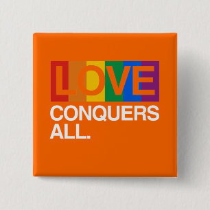 BADGE CARRÉ 5 CM L'AMOUR CONQUIERT ENTIÈREMENT .PNG