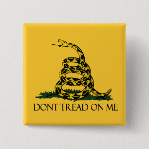 Badge Carré 5 Cm Le drapeau de Gadsden : un drapeau militaire histo