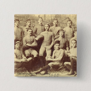 Badge Carré 5 Cm Le football 1888 d'UMass