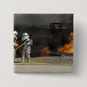 Badge Carré 5 Cm Les pompiers neutralisent un feu