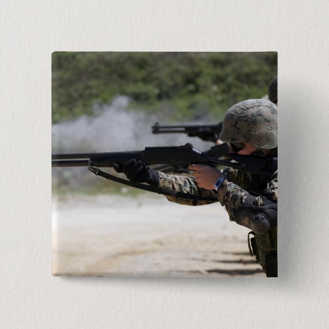 Badge Carré 5 Cm Marines tirant des fusils de chasse (Devant)