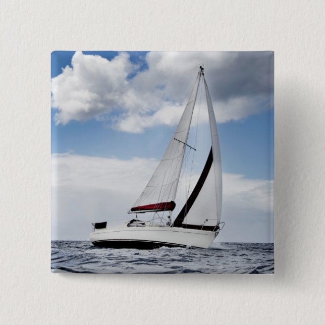 Badge Carré 5 Cm Navigation de yacht en mer ouverte (Devant)