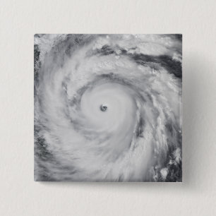 Badge Carré 5 Cm Ouragan Jangmi