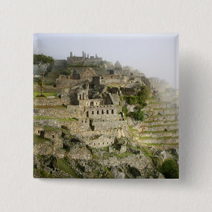 Badge Carré 5 Cm Pérou, Machu Picchu. L'ancienne citadelle de Mach