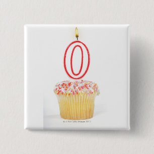 Badge Carré 5 Cm Petit gâteau avec une bougie numérotée