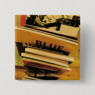 Badge Carré 5 Cm Pile de livres et de magazines