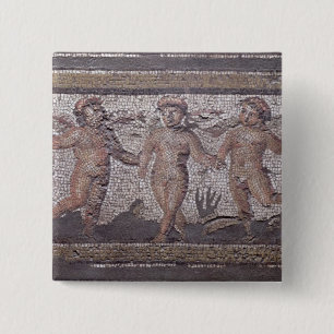 Badge Carré 5 Cm Putti trois de danse accompagné d'un jeu