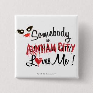 Badge Carré 5 Cm Quelqu'un en AC m'aime