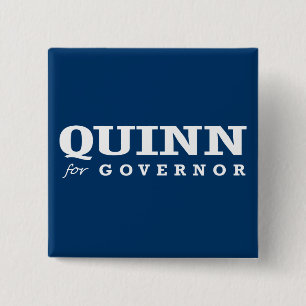 BADGE CARRÉ 5 CM QUINN POUR LE GOUVERNEUR 2014