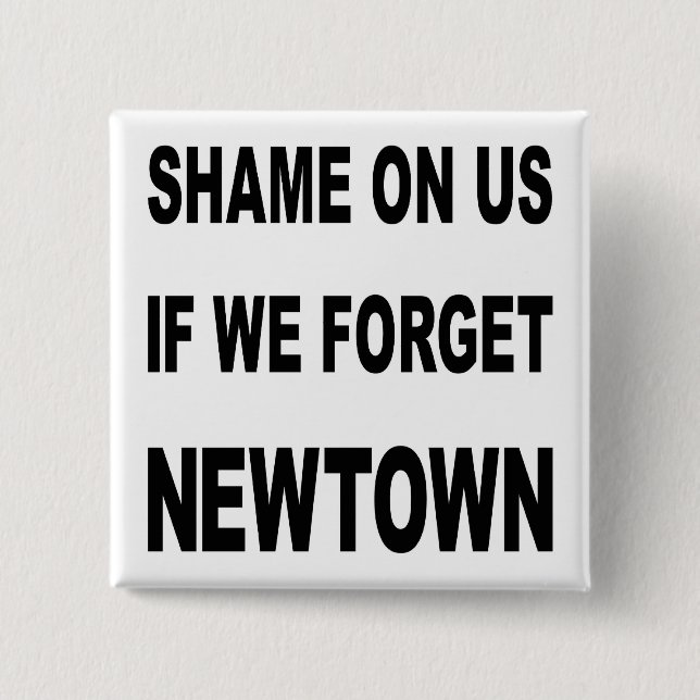 BADGE CARRÉ 5 CM RAPPELEZ-VOUS LE BOUTON DE NEWTOWN (Devant)