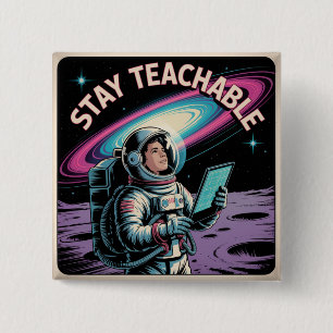 Badge Carré 5 Cm Restez Ouvert à l'Apprentissage