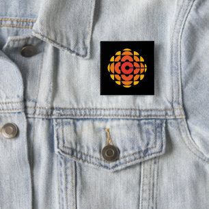 Badge Carré 5 Cm Rétro 1974 - 1986 sur Black