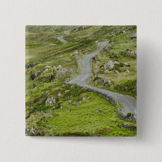 Badge Carré 5 Cm Route entre Ballaghacahreen et Caherkeen. (Devant)