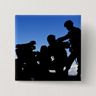 Badge Carré 5 Cm Silhouette des soldats