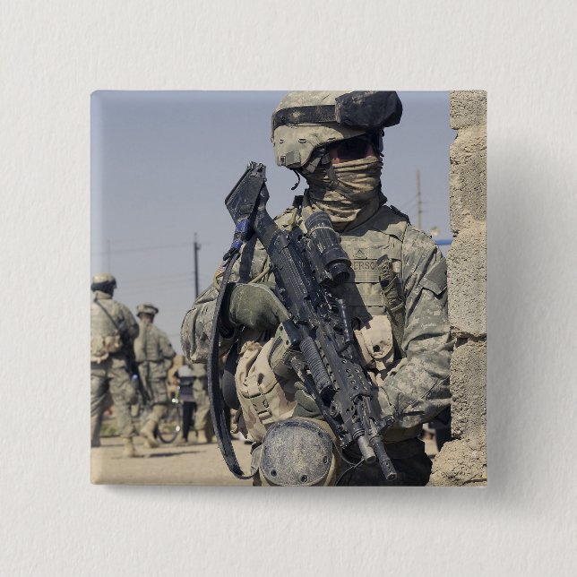 Badge Carré 5 Cm Soldat armé d'un MK-48 (Devant)