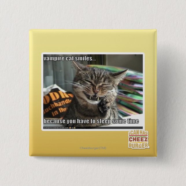 Badge Carré 5 Cm sourires de chat de vampire (Devant)