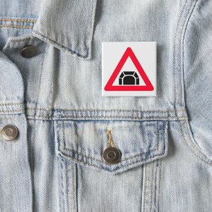 Badge Carré 5 Cm Symbole de trafic du panneau d'avertissement du tu
