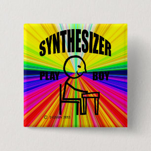 Badge Carré 5 Cm Synthétiseur Play Boy