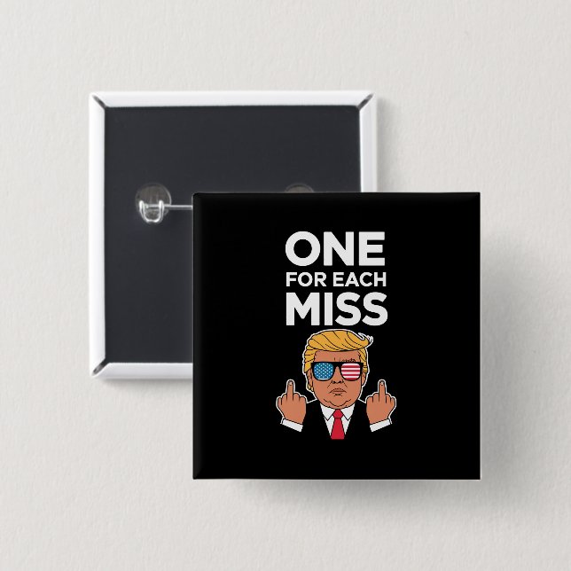 Badge Carré 5 Cm Trump un pour chaque erreur  (Devant & derrière)
