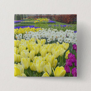 Badge Carré 5 Cm Tulipes, jonquilles et fleurs de muscari,