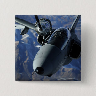 Badge Carré 5 Cm Un AMX italien est ravitaillé par un Extender KC-1