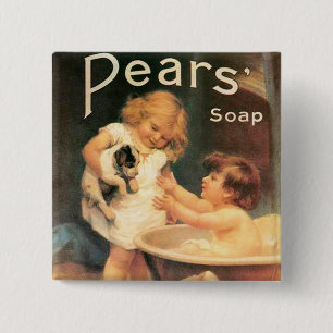 Badge Carré 5 Cm Un chiot prenant un bain