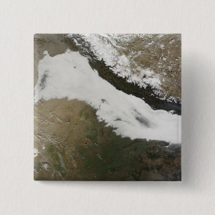 Badge Carré 5 Cm Une épaisse rive de nuages bas