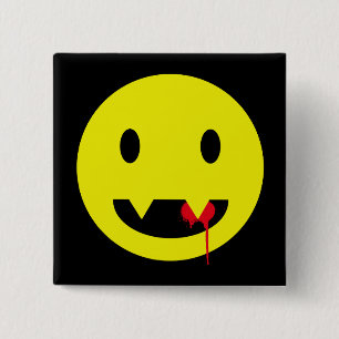 Badge Carré 5 Cm Visage heureux avec des crocs et des T-shirts de