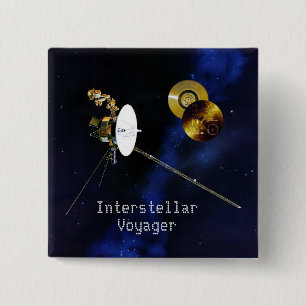 Badge Carré 5 Cm Voyager interstellaire