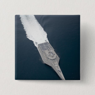 Badge Carré 5 Cm Vue aérienne du bateau de combat littoral