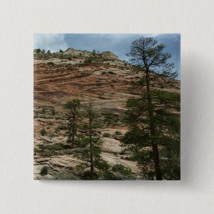 Badge Carré 5 Cm Worn Rock Walls dans le Parc national de Sion