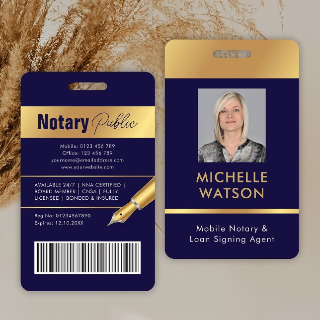 Badge Carte d'identité de l'agent de signature de prêt n (Modern employee photo ID badge in navy blue and gold)