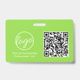 Badge Code QR vert citron simple d'identification des em