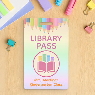 Badge de bibliothèque arc-en-ciel pastel pour les 