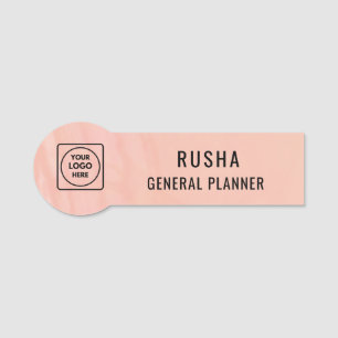 Badge de logo rond en métal rose blush pour étique