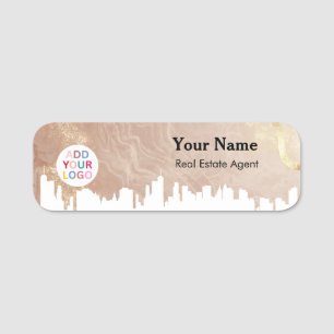 Badge de nom de bien immobilier avec Skyline & Log
