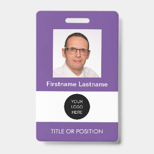 Badge de nom violet avec photo d'identité
