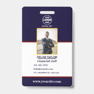 Badge de sécurité noir avec photo et code QR