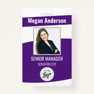 Badge d'ID photo de l'employé mignon violet