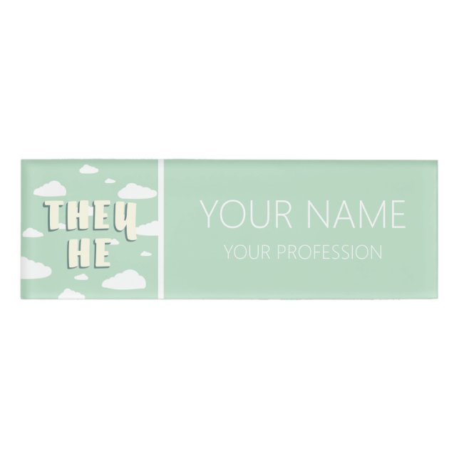 Badge D'identification Des Nuages Verts Qu'Il Prononce (Devant)