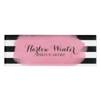 Maquilleur chic de blanc de noir de rose de