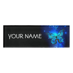 Badge D'identification Morpho Butterfly in the Dark Background