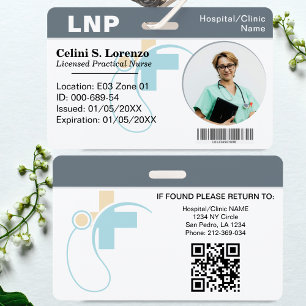Badge d'identification photo de l'employé médical