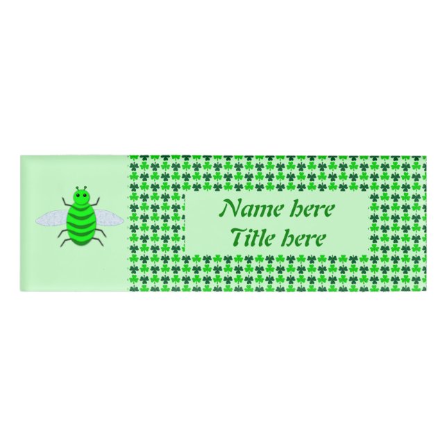 Badge D'identification Saint Patricks Day Bee et Shamrocks (Devant)
