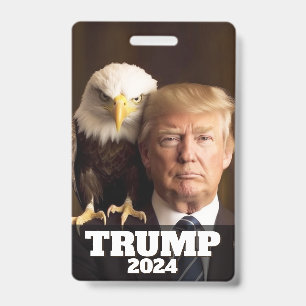Badge Donald Trump 2024 Photo - aigle chauve sur l'épaul