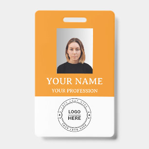 Badge employé orange personnalisé avec photo, logo