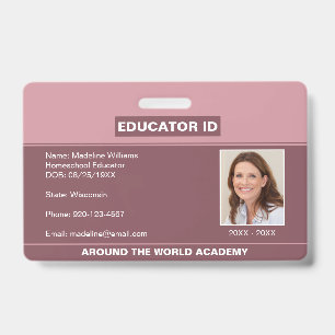 Badge ID Blush Pink Éducateur à domicile